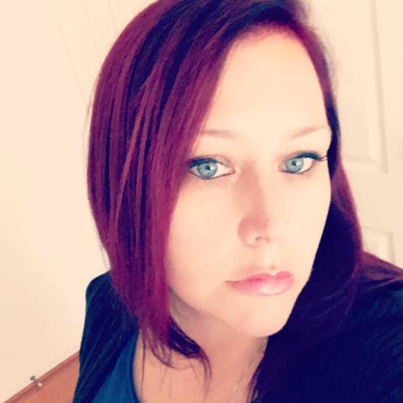 Meet your Posher, Jackie - Picture 1 of 1